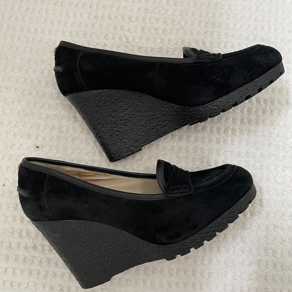 Michael Kors Woman's Rory Loafer Wedge Pumps Black, Size 6.5 - Picture 3 of 7
